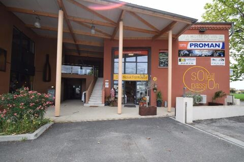 SAINT DIDIER SOUS AUBENAS : Local de 58 m&sup2; comprenant... 709 07200 St didier sous aubenas