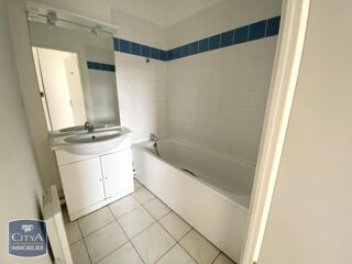 Appartement à louer 3 pièces 63 m²