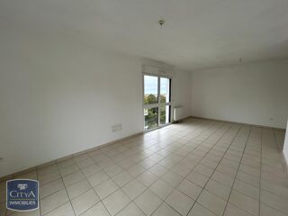  Appartement à louer 5 pièces 126 m²