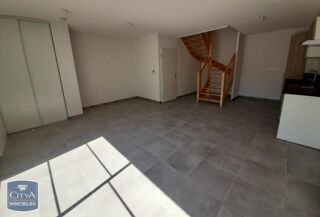  Appartement à louer 3 pièces 69 m²