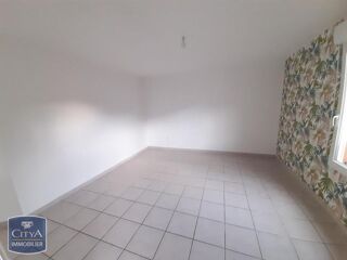  Appartement à louer 3 pièces 61 m²