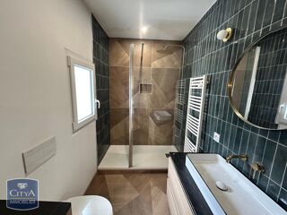 Appartement à louer 3 pièces 66 m²