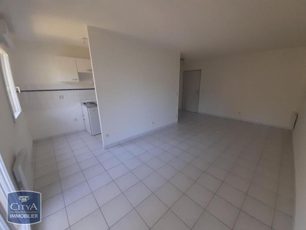 location Appartement - 2 pièce(s) - 45 m² Nimes (30900)