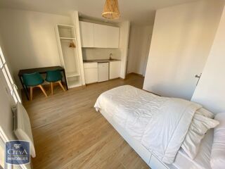  Appartement à louer 1 pièce 21 m²