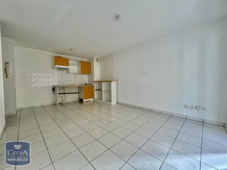  Appartement à louer 2 pièces 36 m²