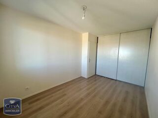  Appartement à louer 3 pièces 67 m²