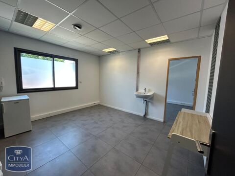   Location / Local Commercial - 45 m² 