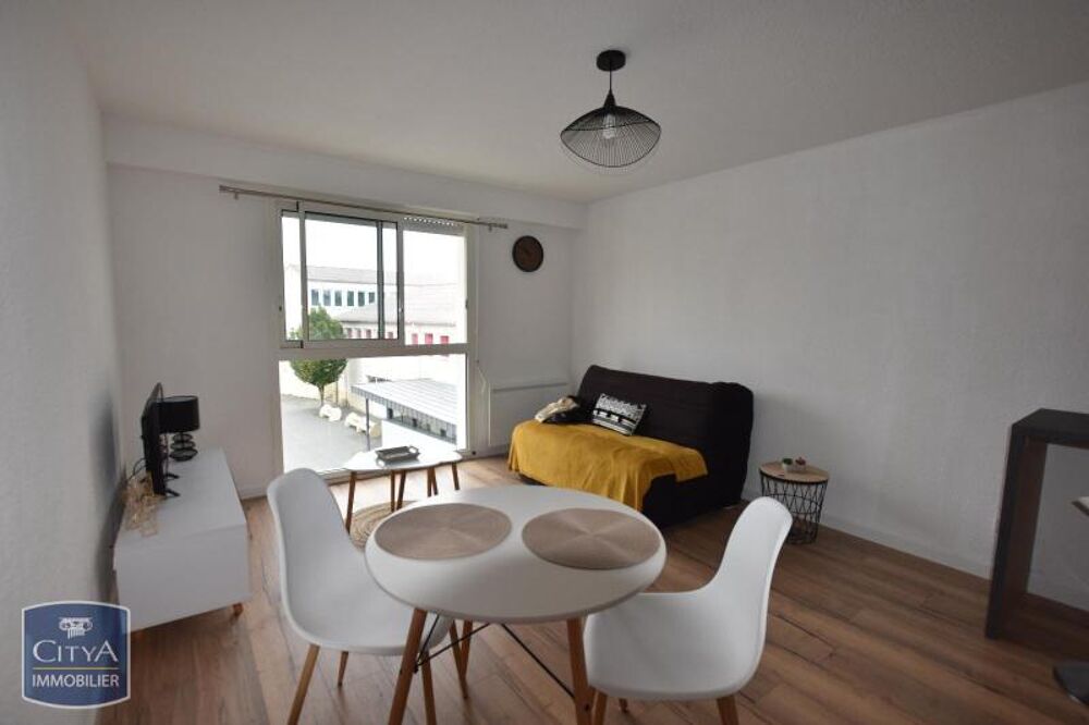 location Appartement - 1 pièce(s) - 25 m² Cholet (49300)