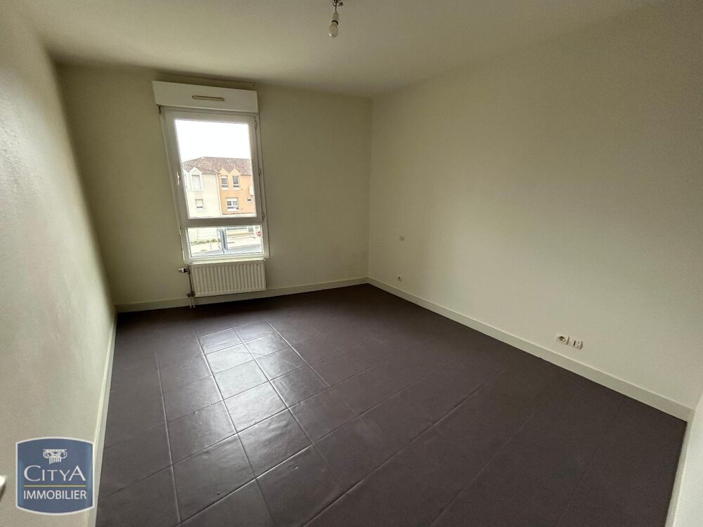 location Appartement - 2 pièce(s) - 48 m² Buxerolles (86180)