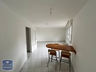  Appartement à louer 1 pièce 34 m²
