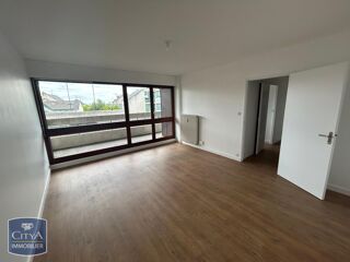  Appartement à louer 2 pièces 50 m²