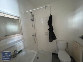  Appartement à louer 1 pièce 27 m²