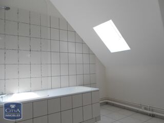  Maison à louer 4 pièces 105 m²