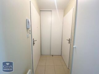  Appartement à louer 1 pièce 30 m²