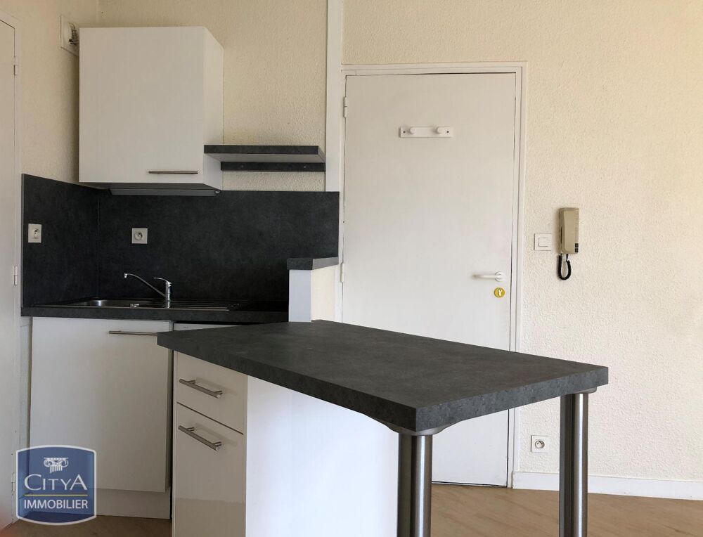 location Appartement - 2 pièce(s) - 38 m² Laval (53000)