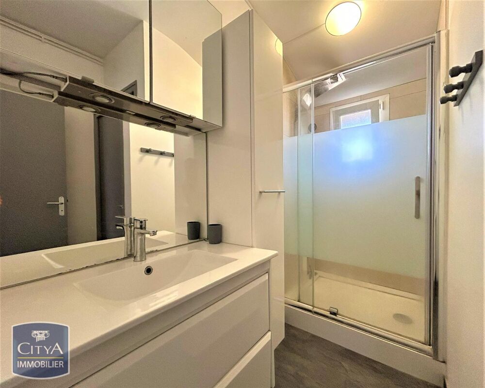 location Appartement - 3 pièce(s) - 66 m² Coutras (33230)