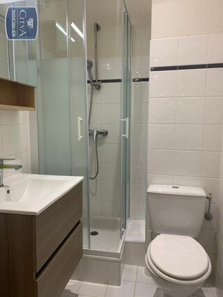  Appartement à louer 3 pièces 46 m²
