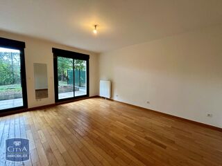  Appartement à louer 1 pièce 40 m²