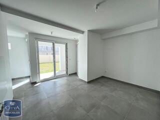  Appartement à louer 3 pièces 43 m²