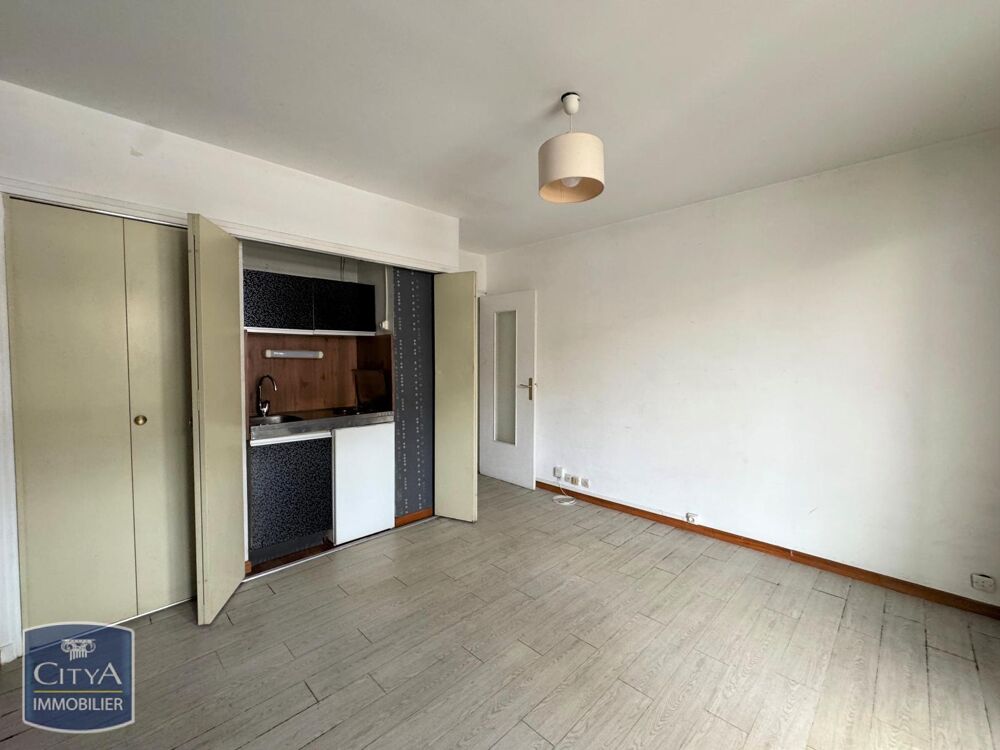 location Appartement - 1 pièce(s) - 21 m² Marseille 4