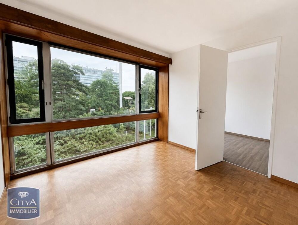 location Appartement - 3 pièce(s) - 72 m² Paris 14