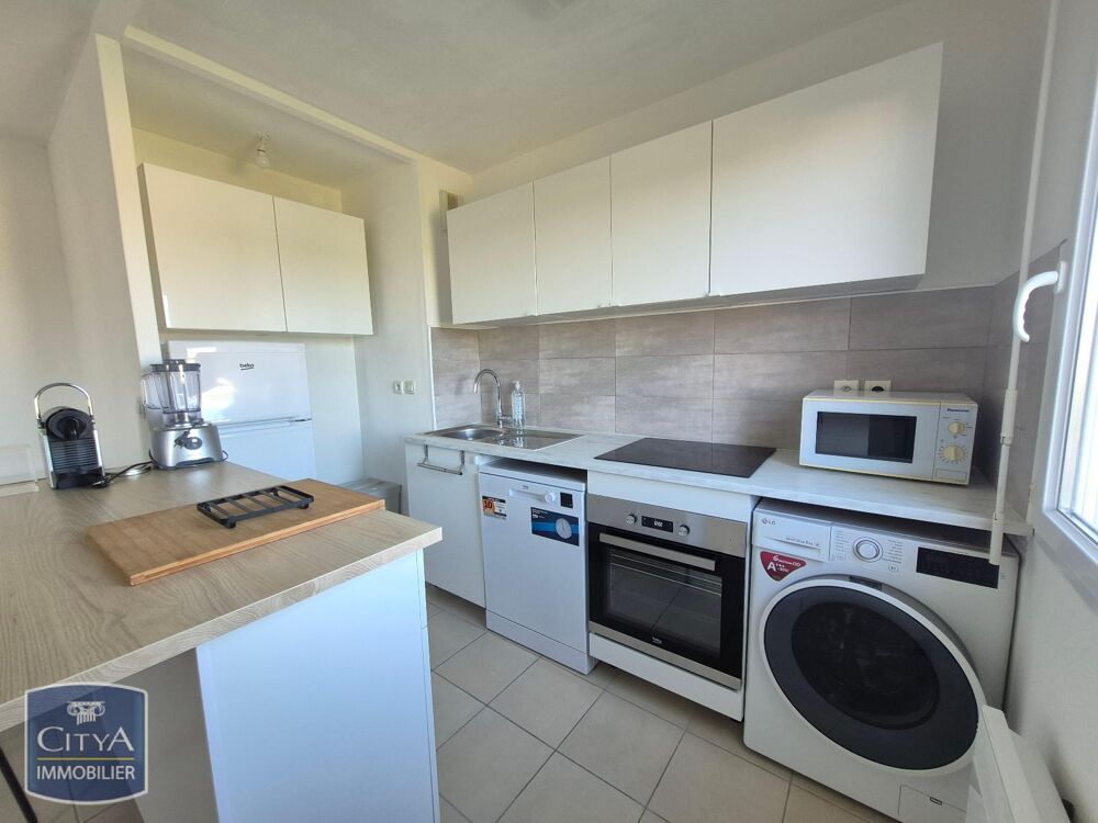 location Appartement - 2 pièce(s) - 48 m² Pont-Saint-Esprit (30130)