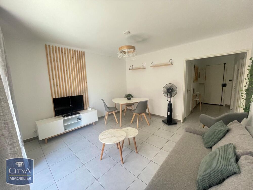 À LOUER - T2 MEUBLÉ - TRÈS BEL EMPLACEMENT À louer, agré....