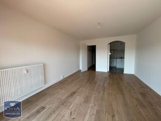  Appartement à louer 2 pièces 61 m²