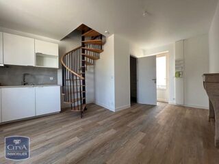  Appartement à louer 2 pièces 28 m²