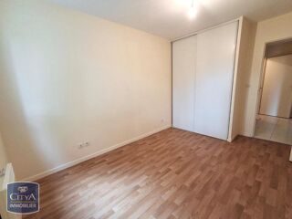  Appartement à louer 2 pièces 48 m²