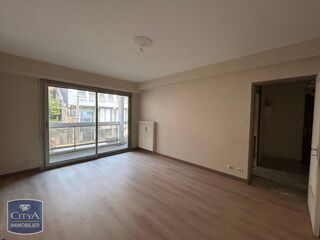  Appartement à louer 3 pièces 62 m²