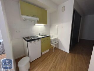  Appartement à louer 1 pièce 32 m²