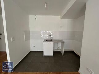  Appartement à louer 4 pièces 87 m²