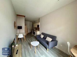  Appartement à louer 2 pièces 32 m²