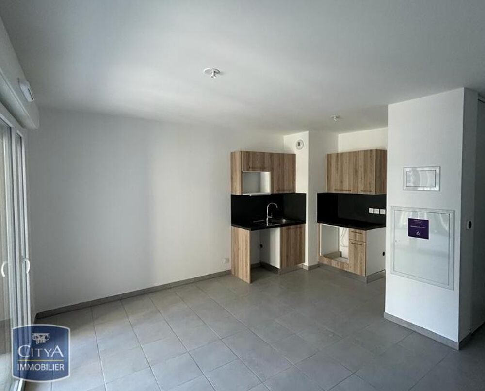 location Appartement - 2 pièce(s) - 38 m² Arles (13200)