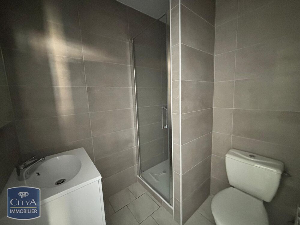 location Appartement - 1 pièce(s) - 17 m² Chalon-sur-Saône (71100)