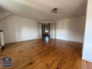  Appartement à louer 2 pièces 72 m²