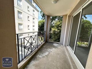  Appartement à louer 4 pièces 91 m²