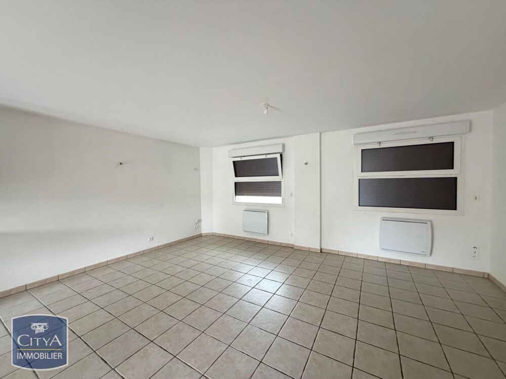 location Appartement - 3 pièce(s) - 94 m² Plouvain (62118)