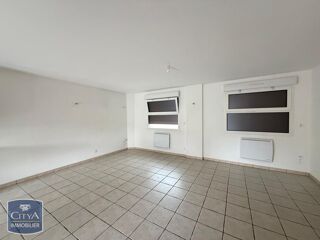  Appartement à louer 3 pièces 94 m²