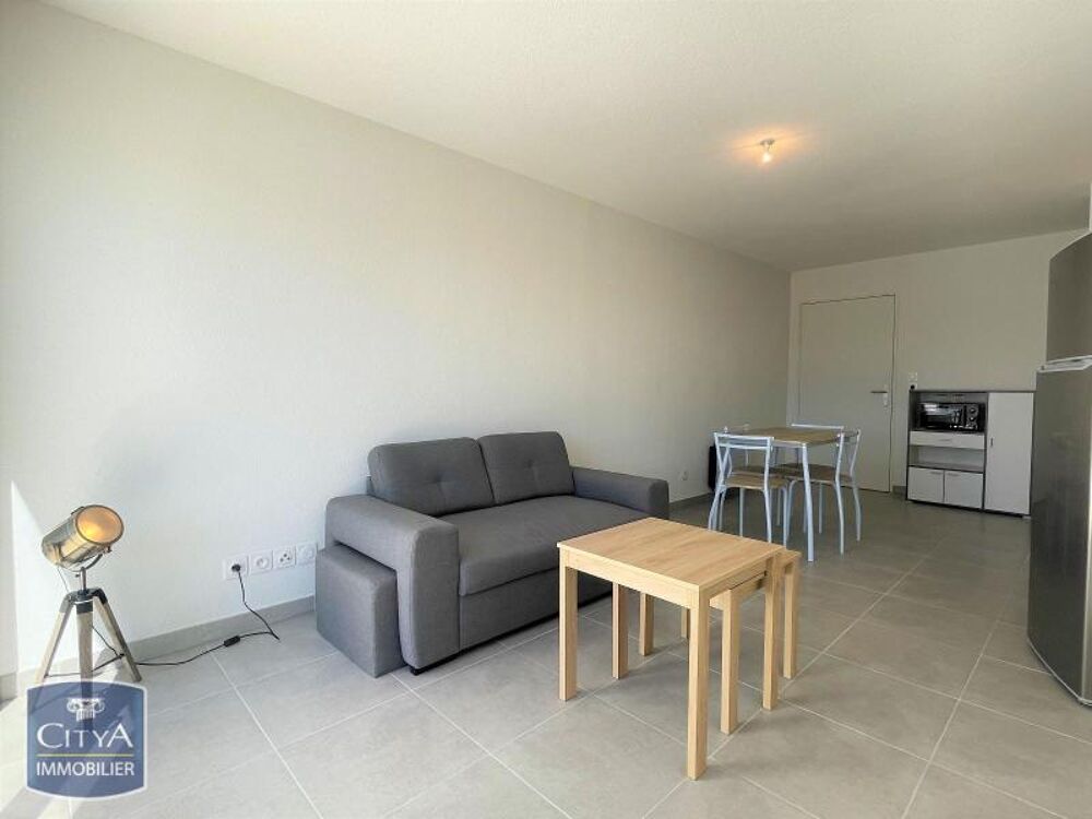 A LOUER : A Montfavet, appartement T2 meublé et climatis....