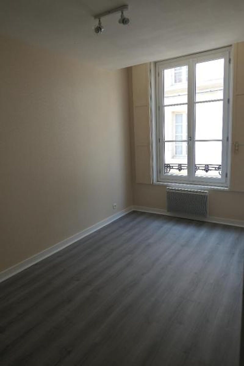 location Appartement - 3 pièce(s) - 57 m² Poitiers (86000)