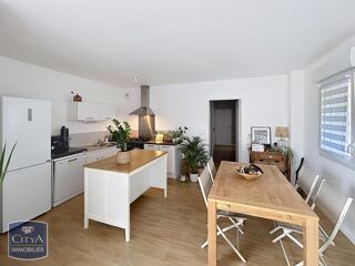  Appartement à louer 3 pièces 62 m²