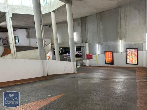  Parking / Garage  louer 