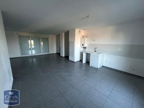  Appartement  louer 4 pices 82 m