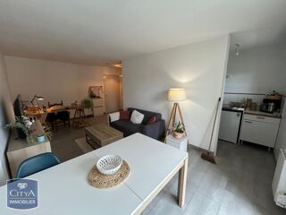  Appartement à louer 2 pièces 48 m²