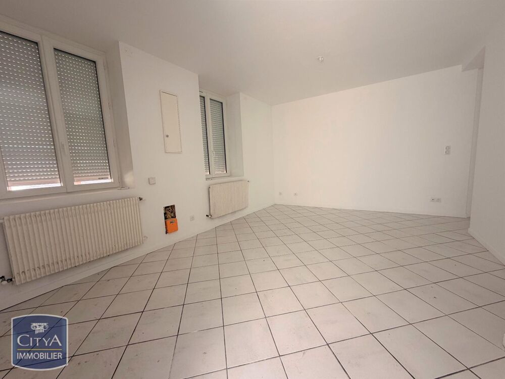 location Appartement - 2 pièce(s) - 38 m² Fontaines-sur-Saône (69270)
