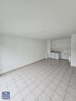  Appartement à louer 2 pièces 37 m²