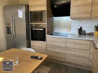  Maison à louer 5 pièces 161 m²
