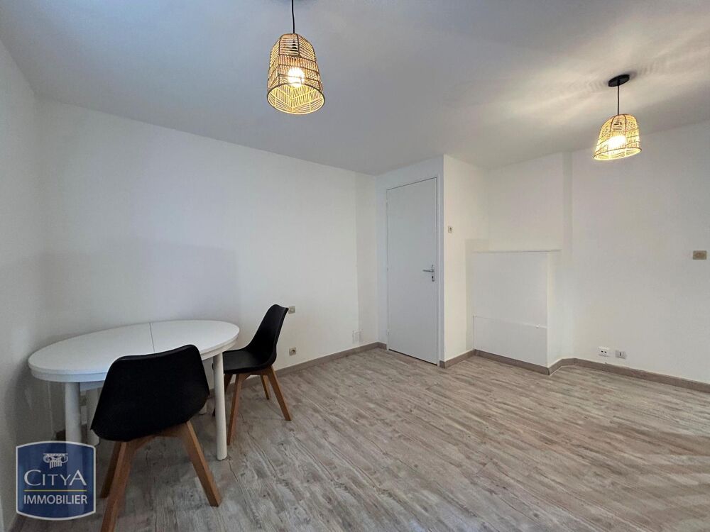 location Appartement - 2 pièce(s) - 26 m² Saint-Brieuc (22000)